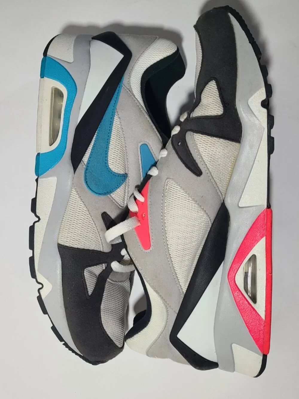 Nike air structure